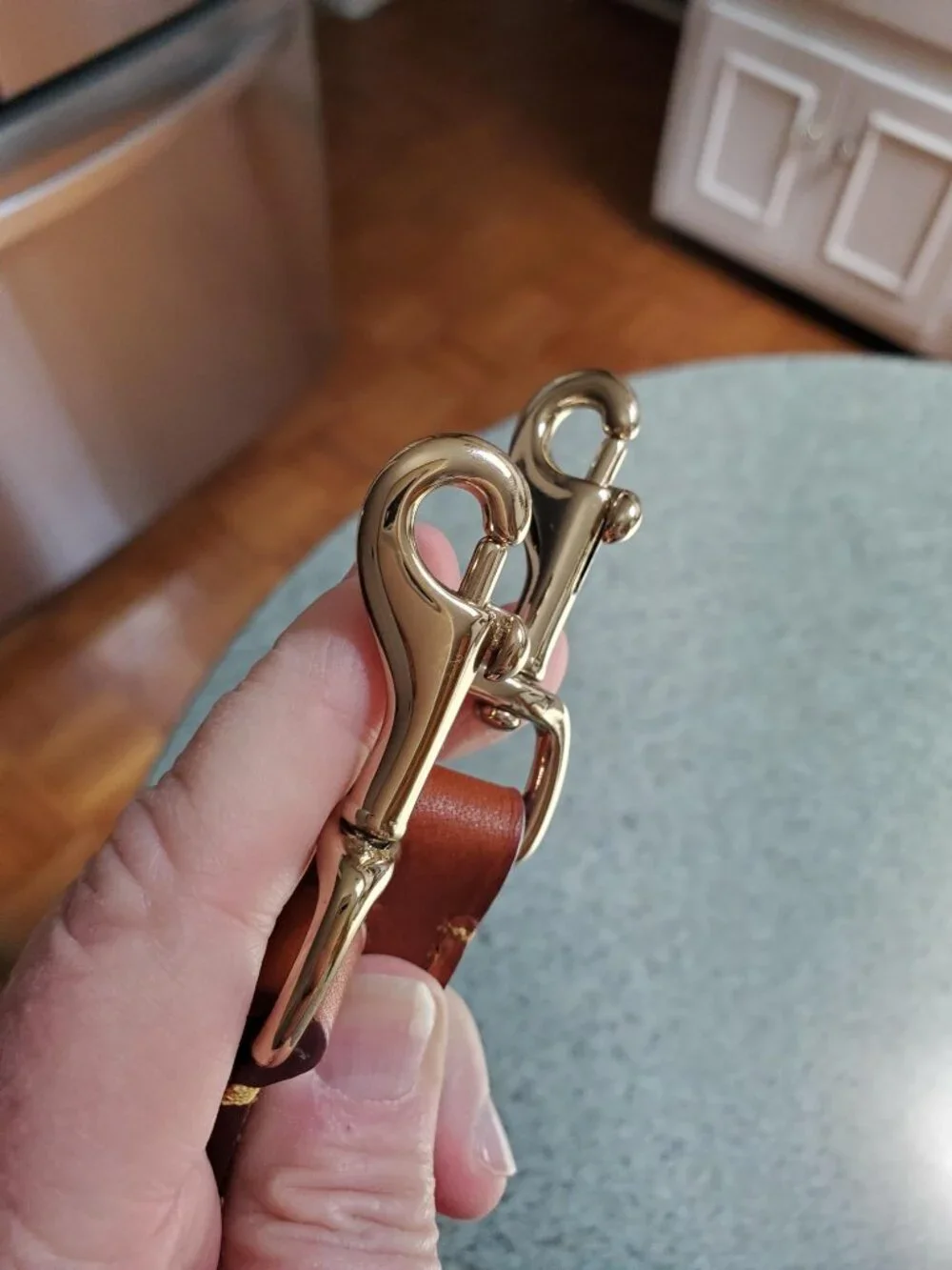 Leather shoulder bag strap - brown - Picture 3 of 3